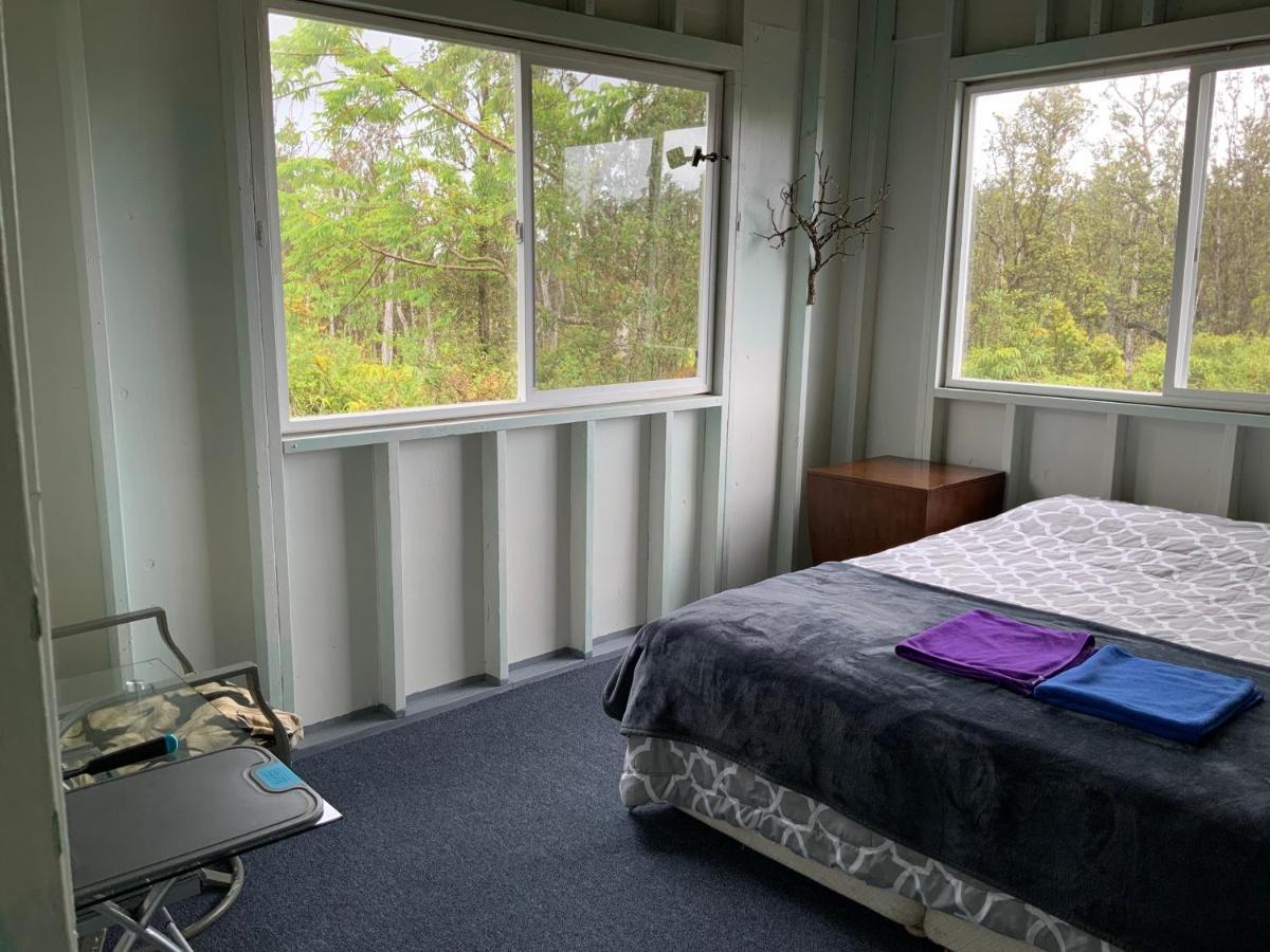 Simple Rustic Studio Deluxe Bed In Tropical Fruits Garden Hotell Mountain View Eksteriør bilde