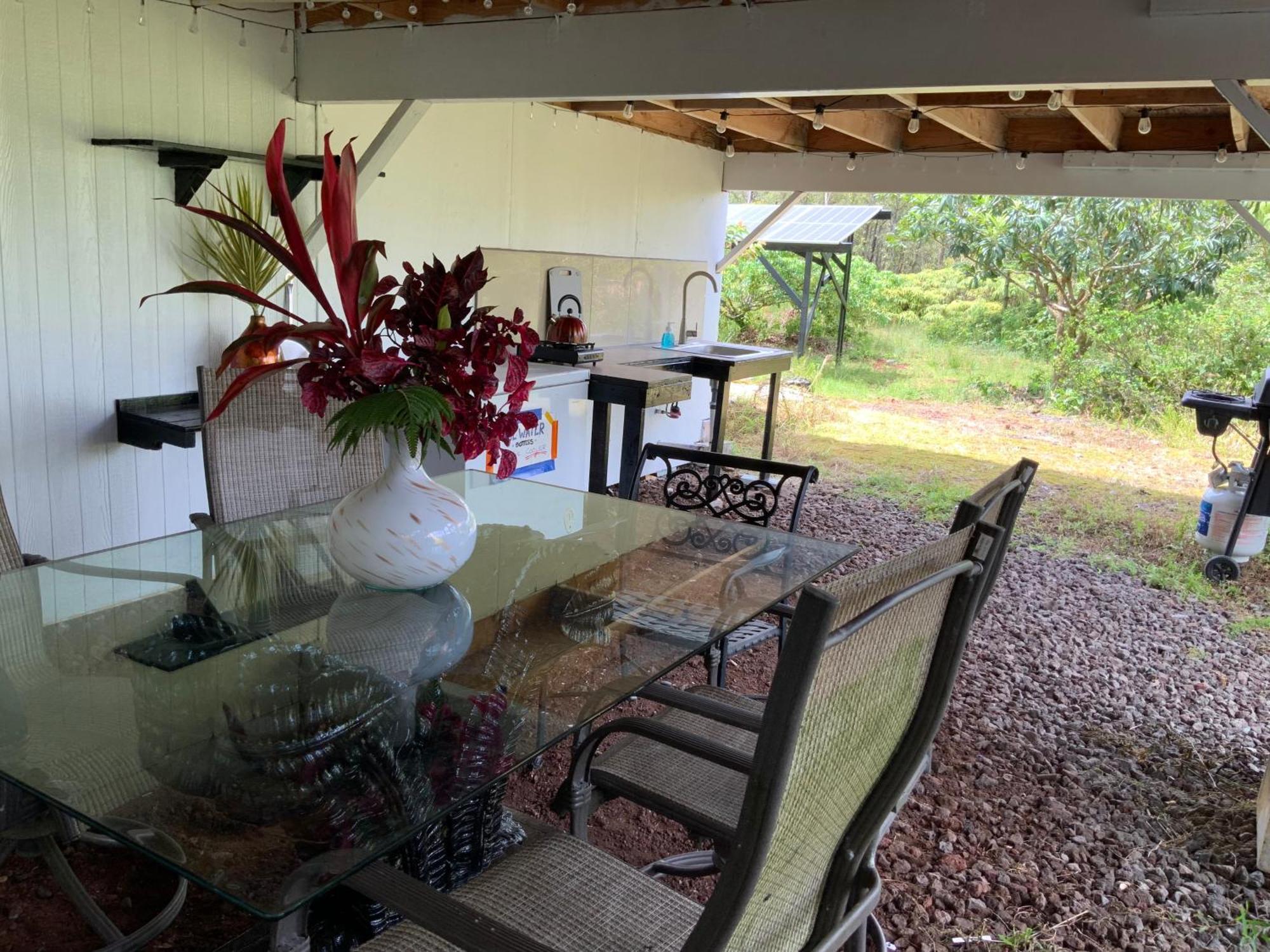 Simple Rustic Studio Deluxe Bed In Tropical Fruits Garden Hotell Mountain View Eksteriør bilde